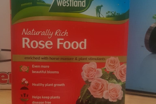 Rose Food Enriched Horse Manure  + 50% Extra free
