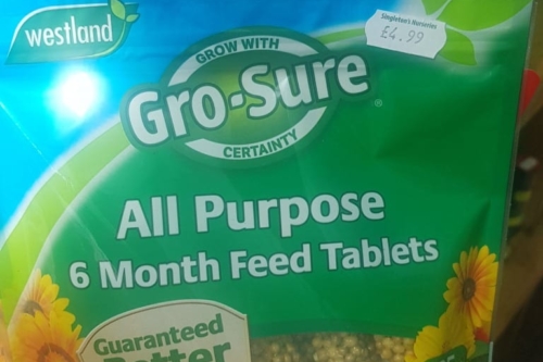 Gro-Sure All Purpose 6 Month Feed Tablets Pouch 25%EF